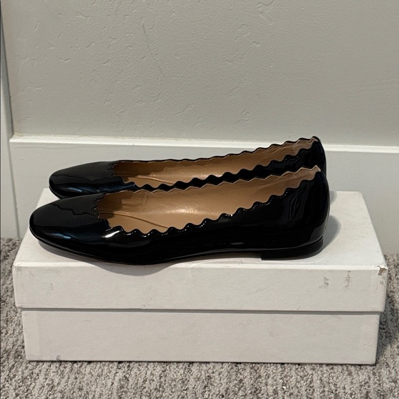 Chloe Shoes - CHLOE Black Scalloped Ballet Flats _ New In Box